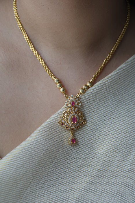 Heritage gold plated short necklace H2723