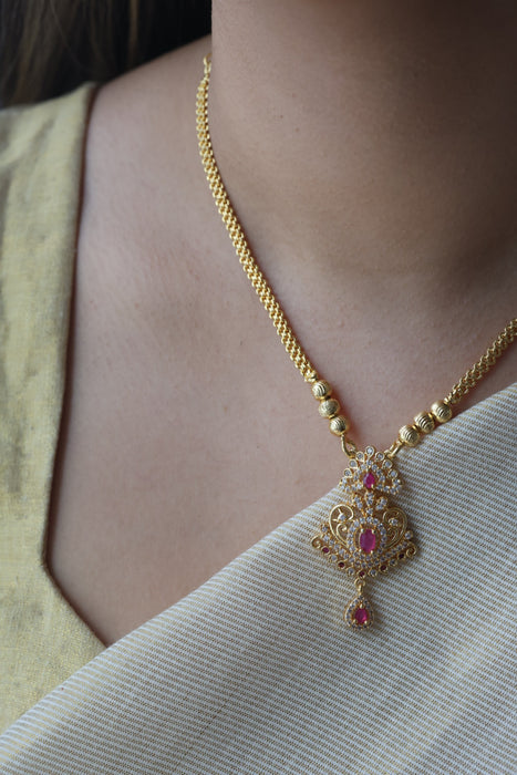 Heritage gold plated short necklace H2723