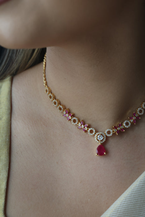 Heritage gold plated ruby & white stone short necklace with earrings H8137