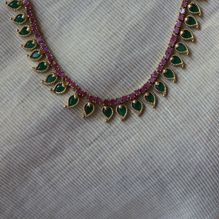Antique green stone mango long necklace and earrings LL03772