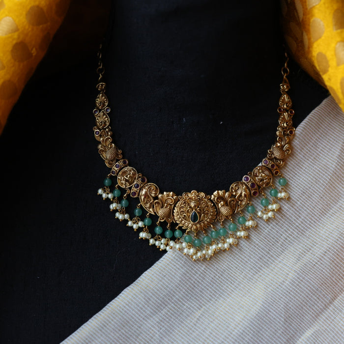 Antique green bead short necklace with earrings and tikka SS117894