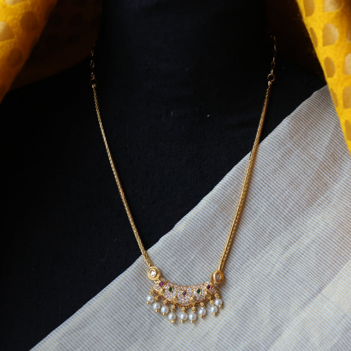 Heritage gold plated white stone short necklace H5113