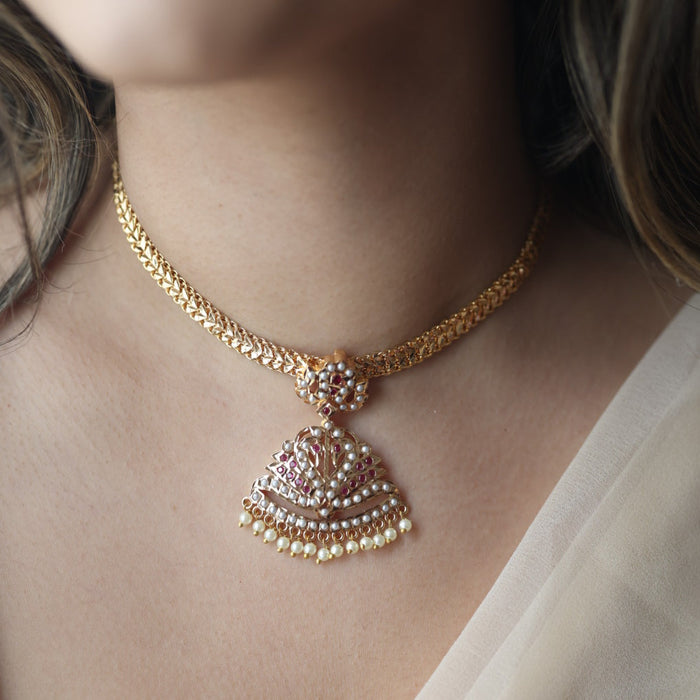 Heritage gold plated ruby white stone short necklace H1189