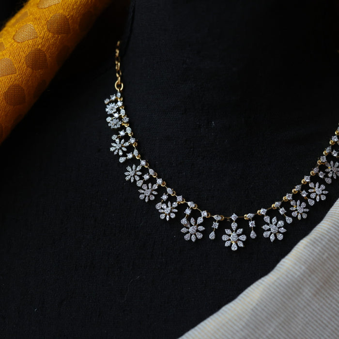 Heritage gold plated white stone short necklace H5111