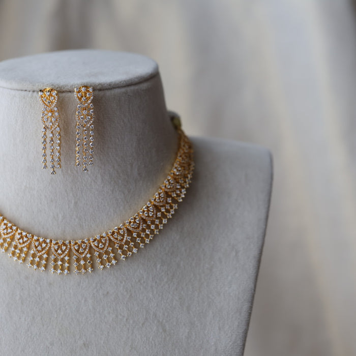 Heritage gold plated white stone short necklace with earrings H9233