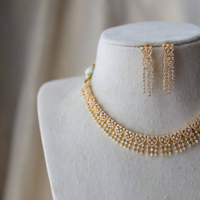 Heritage gold plated white stone short necklace with earrings H9233
