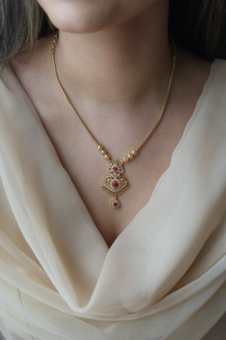 Heritage gold plated short necklace H2431