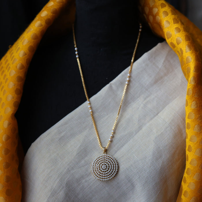 Heritage gold plated pendant long necklace HP4434