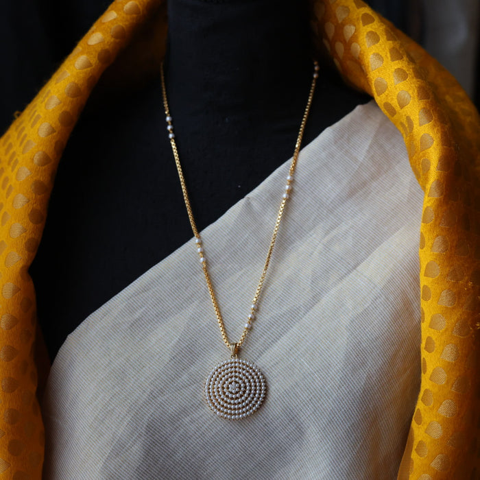 Heritage gold plated pendant long necklace HP4434