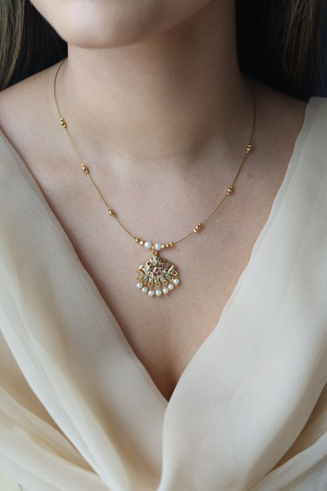 Heritage ruby white stone invisible short necklace IN111