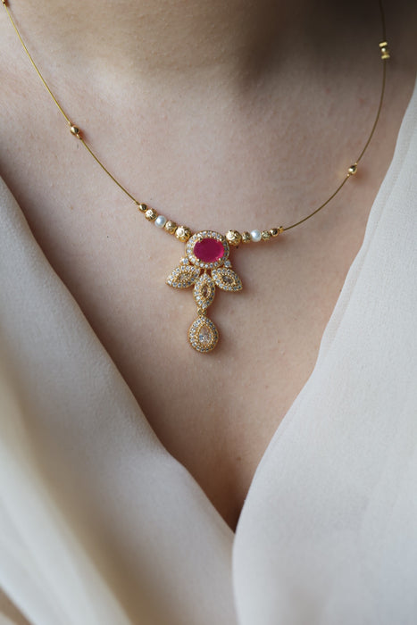 Heritage ruby white stone invisible short necklace IN6771