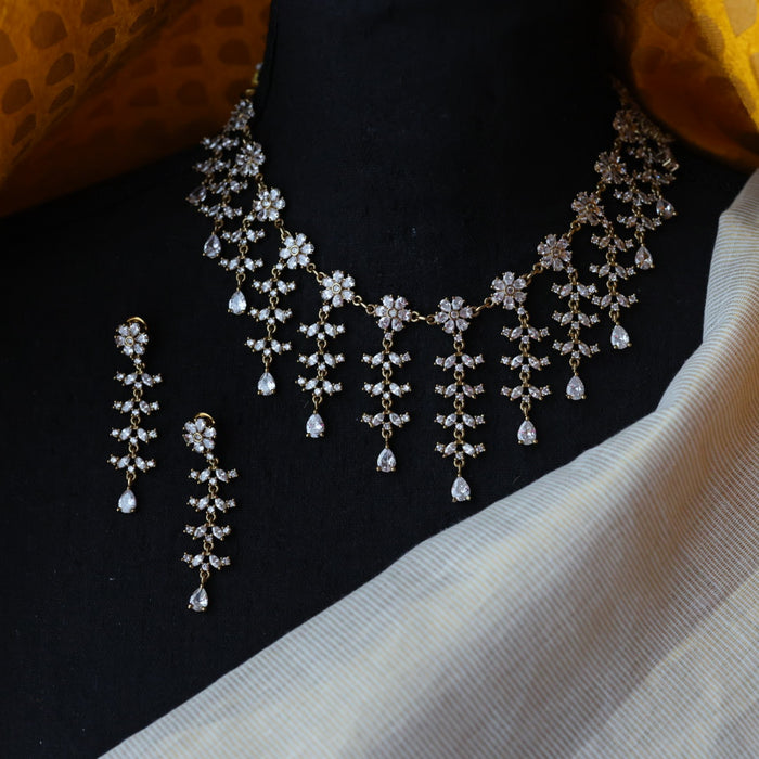 Victorian white stone choker necklace with earrings V6223