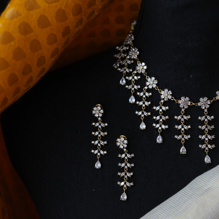 Victorian white stone choker necklace with earrings V6223