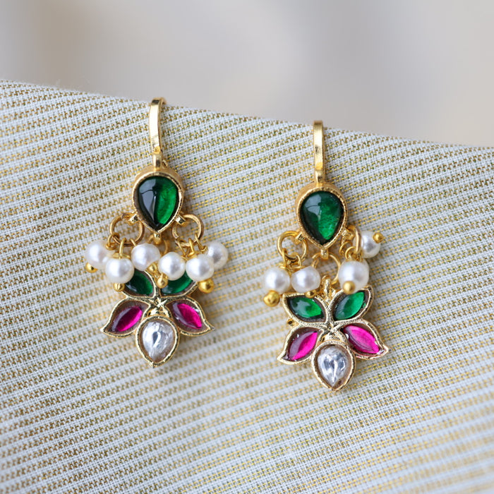 Classic Kundan Floral Bugadi Style Earrings AS7646