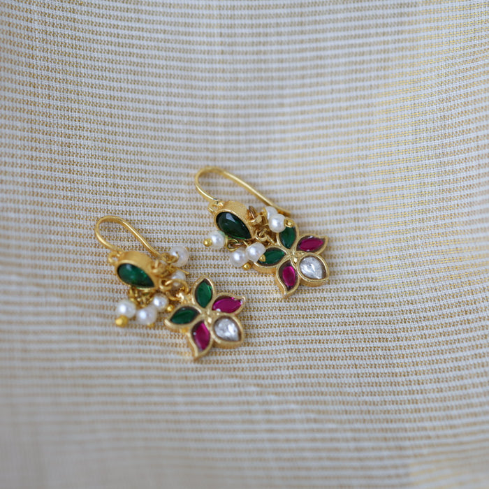 Classic Kundan Floral Bugadi Style Earrings AS7646