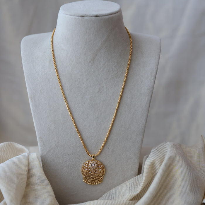 Heritage gold plated white stone pendant long chain necklace HC783