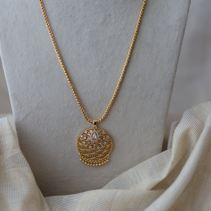 Heritage gold plated white stone pendant long chain necklace HC783