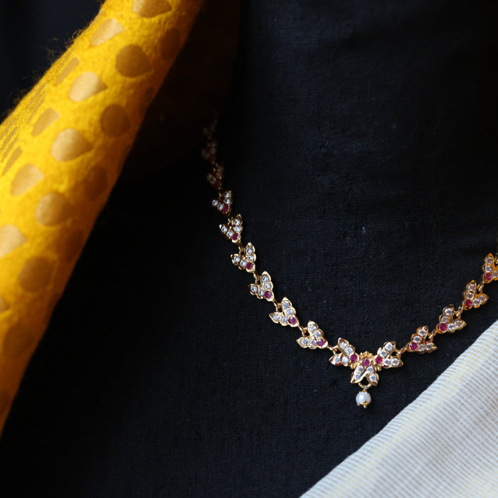 Heritage gold plated ruby white stone short necklace H01954