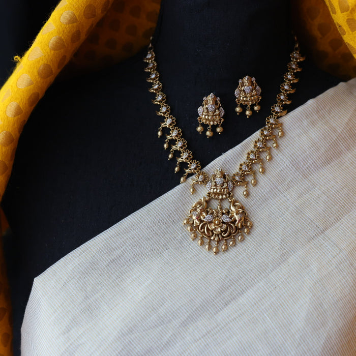 Antique temple design short necklace and earrings S1B1387