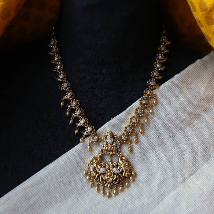 Antique temple design short necklace and earrings S1B1387