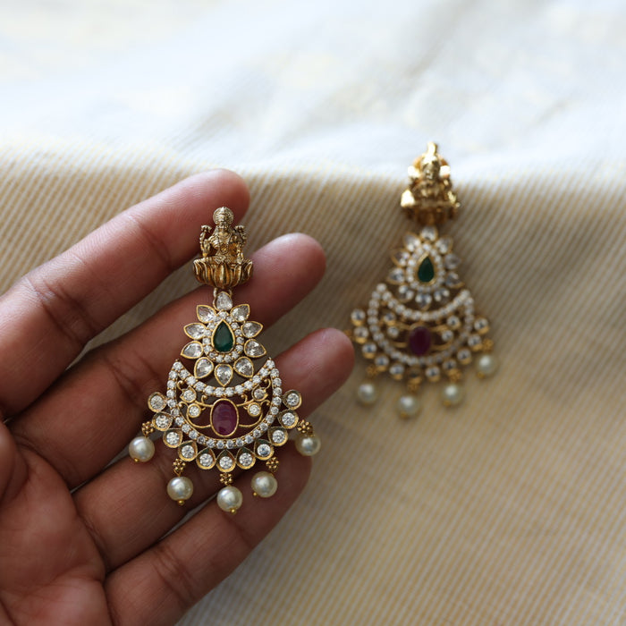Antique gold stone and pearls flat earrings AD063