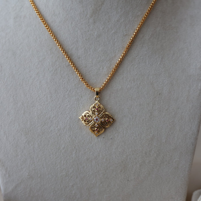 Heritage gold plated simple pendant short chain HC867