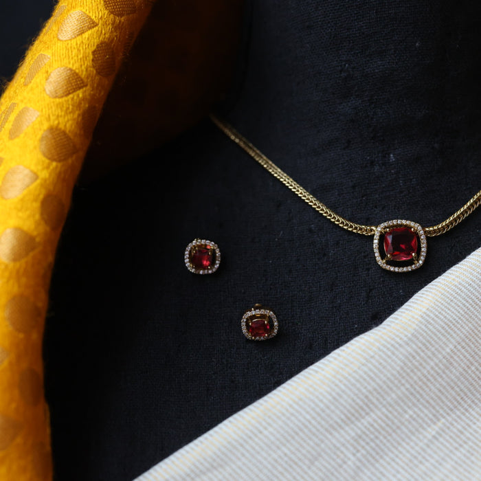 Antique ruby stone short necklace and earrings SS10876