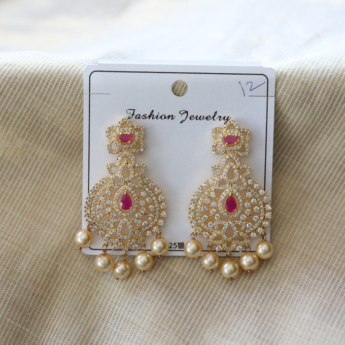 CZ white stone flat earrings  HD424
