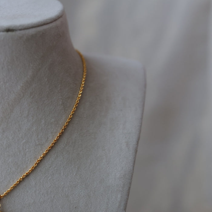 Heritage gold plated simple pendant short chain HC7865