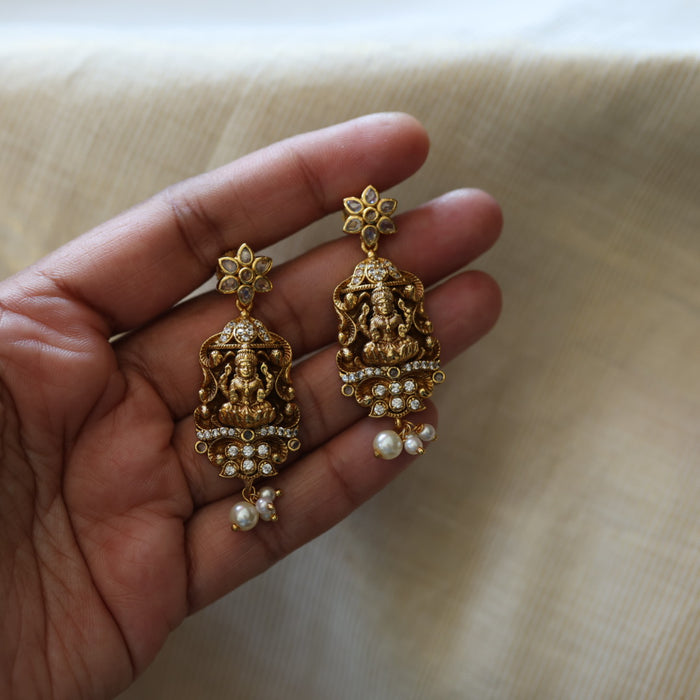 Antique temple design flat earrings  AD425