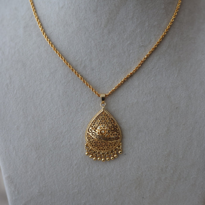 Heritage gold plated simple pendant short chain HC7865