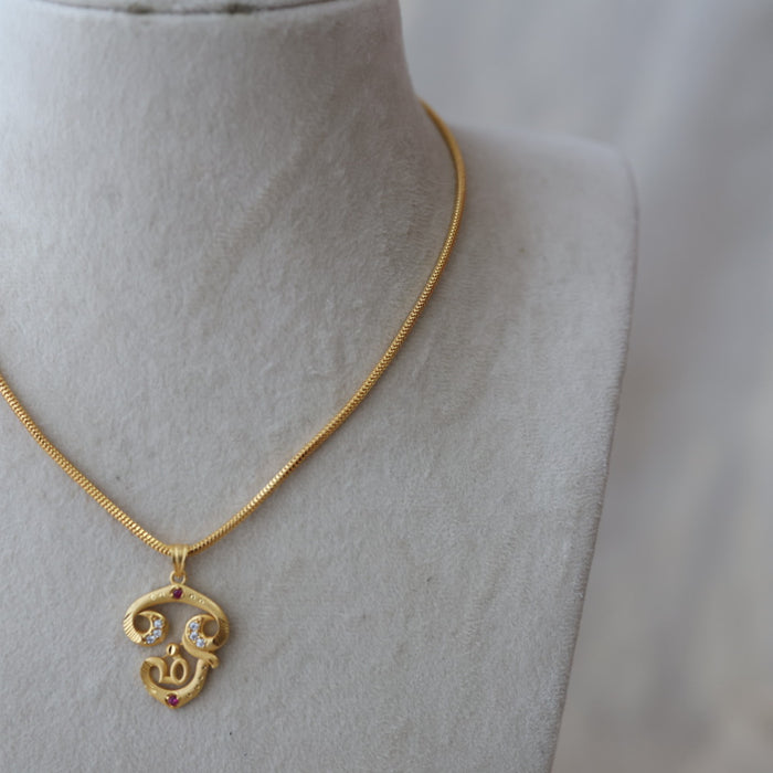 Heritage gold plated OM pendant short chain HC6744