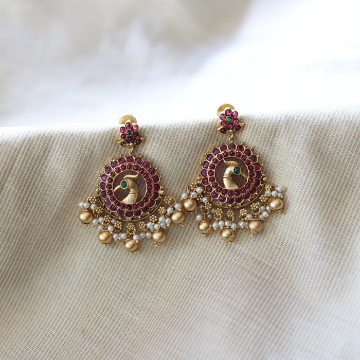 Antique ruby stone flat earrings AD433