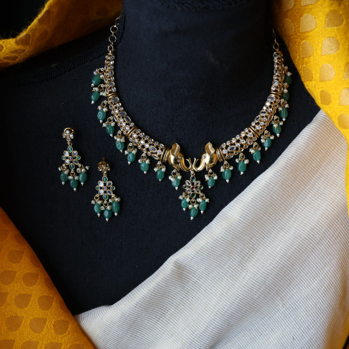 Antique green bead short necklace and earrings AG019