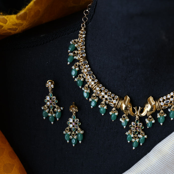 Antique green bead short necklace and earrings AG019