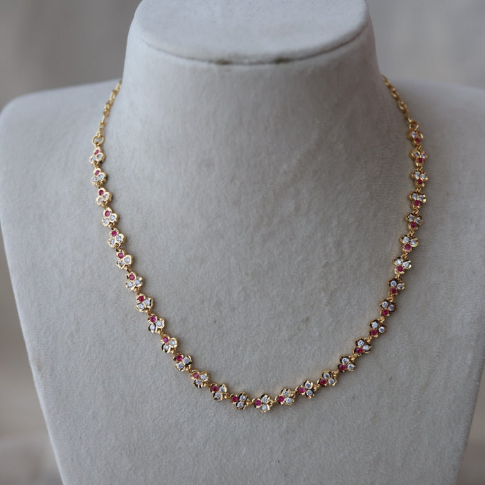 Heritage gold plated ruby white stone short necklace H9778