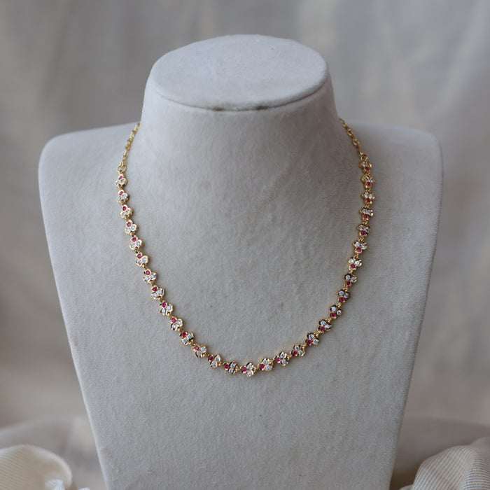 Heritage gold plated ruby white stone short necklace H9778