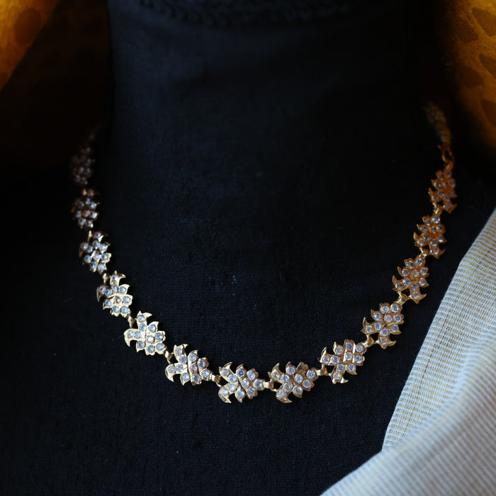 Heritage gold plated padakam long chain HC7612