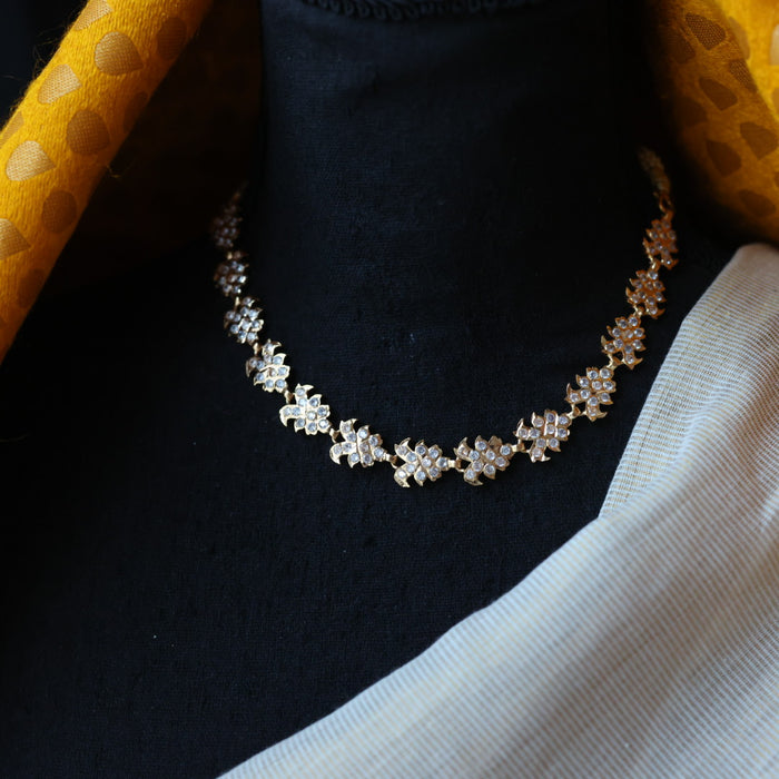 Heritage gold plated padakam long chain HC7612