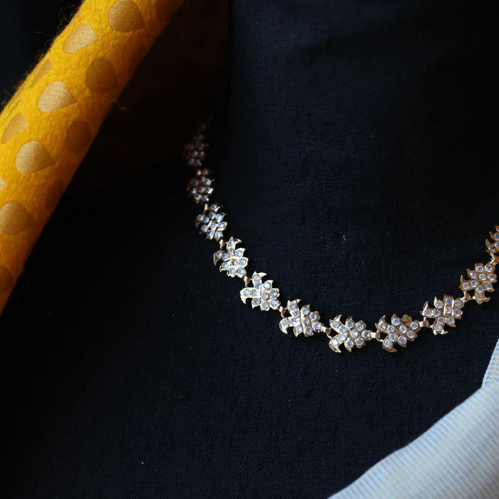 Heritage gold plated padakam long chain HC7612