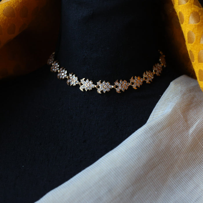 Heritage gold plated padakam long chain HC7612