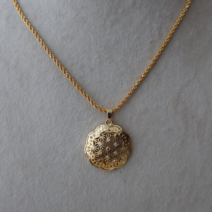 Heritage gold plated simple pendant short chain HC764