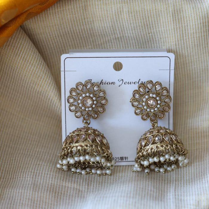 Trendy pearl jumka earrings TJ047