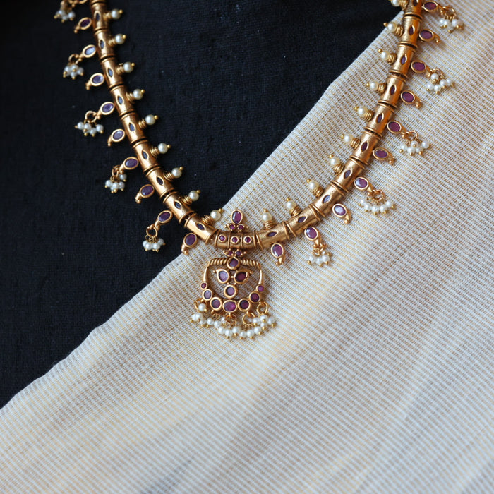 Antique pearl short necklace with earrings SS110234