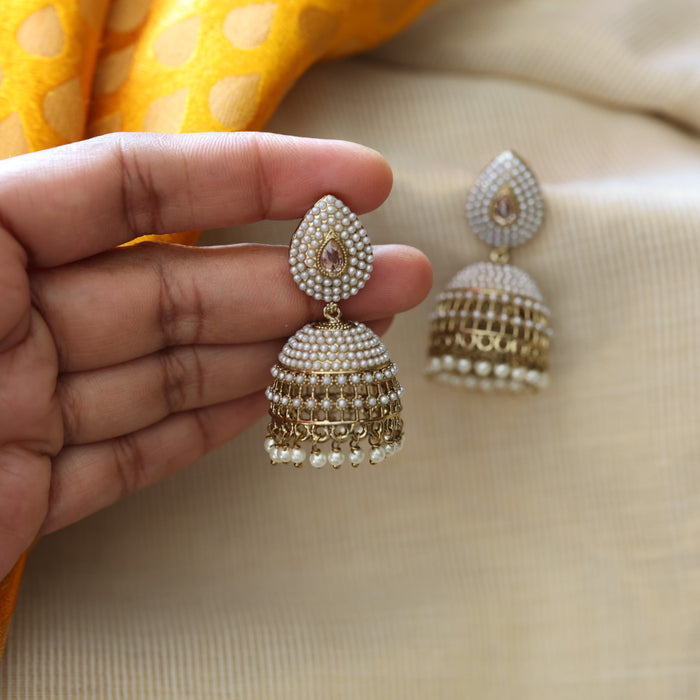 Trendy pearl jumka earrings TJ052