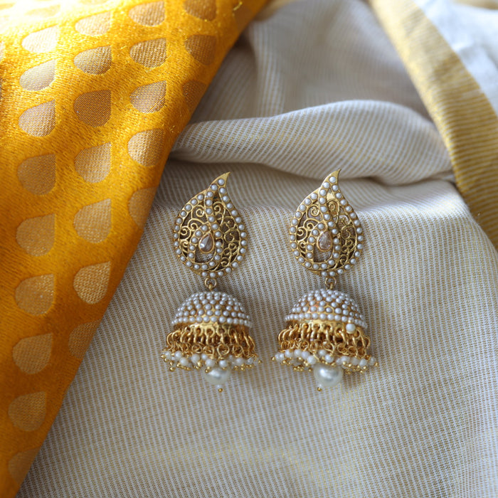 Antique gold and pearl jumka earrings AJ132