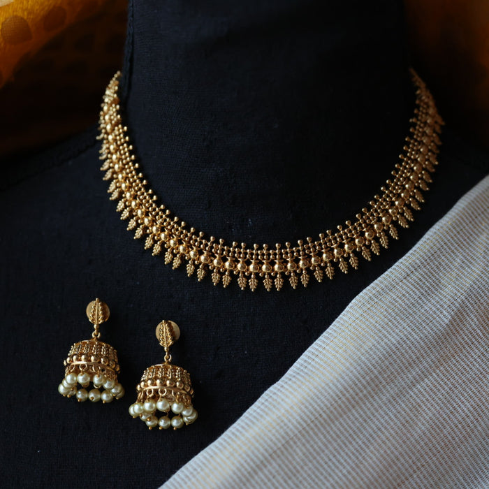 Antique gold short necklace and earrings G204334