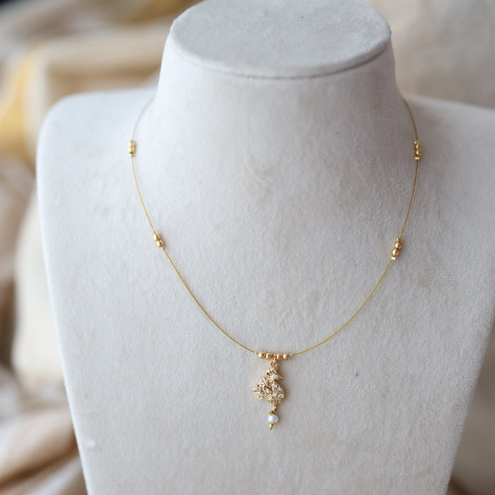 Heritage gold plated invisible short necklace IN802