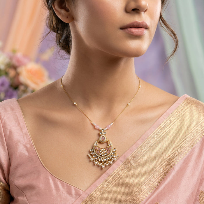 Heritage white stone invisible short necklace IN3455