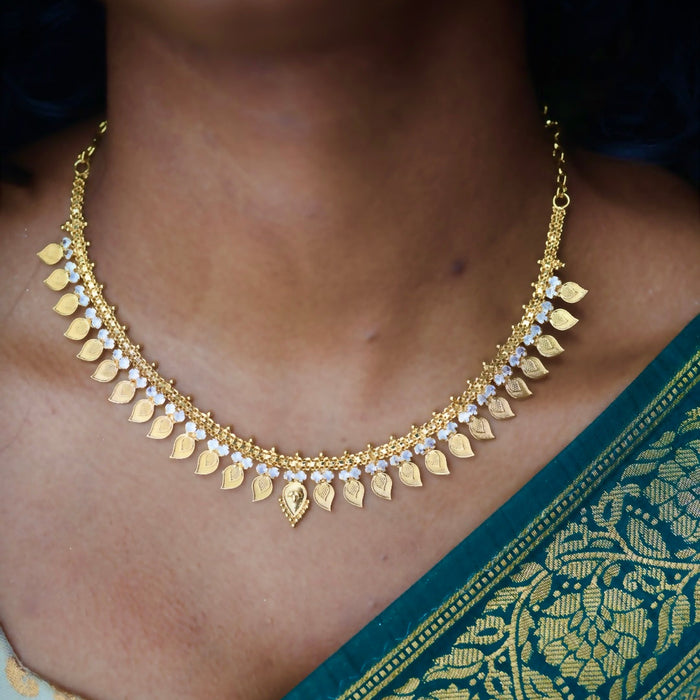 Heritage gold plated white stone mango short necklace H1457
